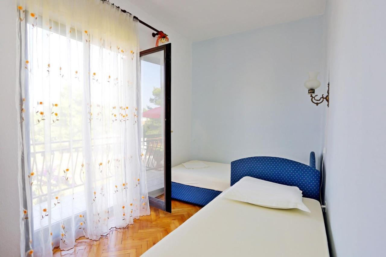 Apartments Dvornik Mirce Extérieur photo