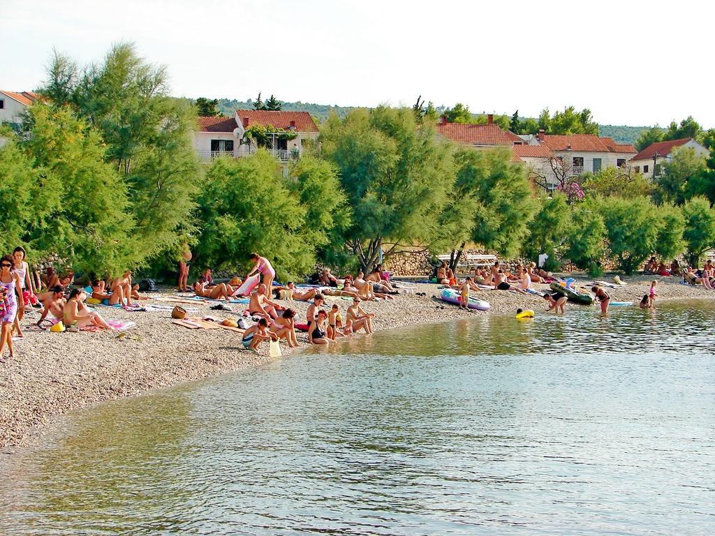 Apartments Dvornik Mirce Extérieur photo